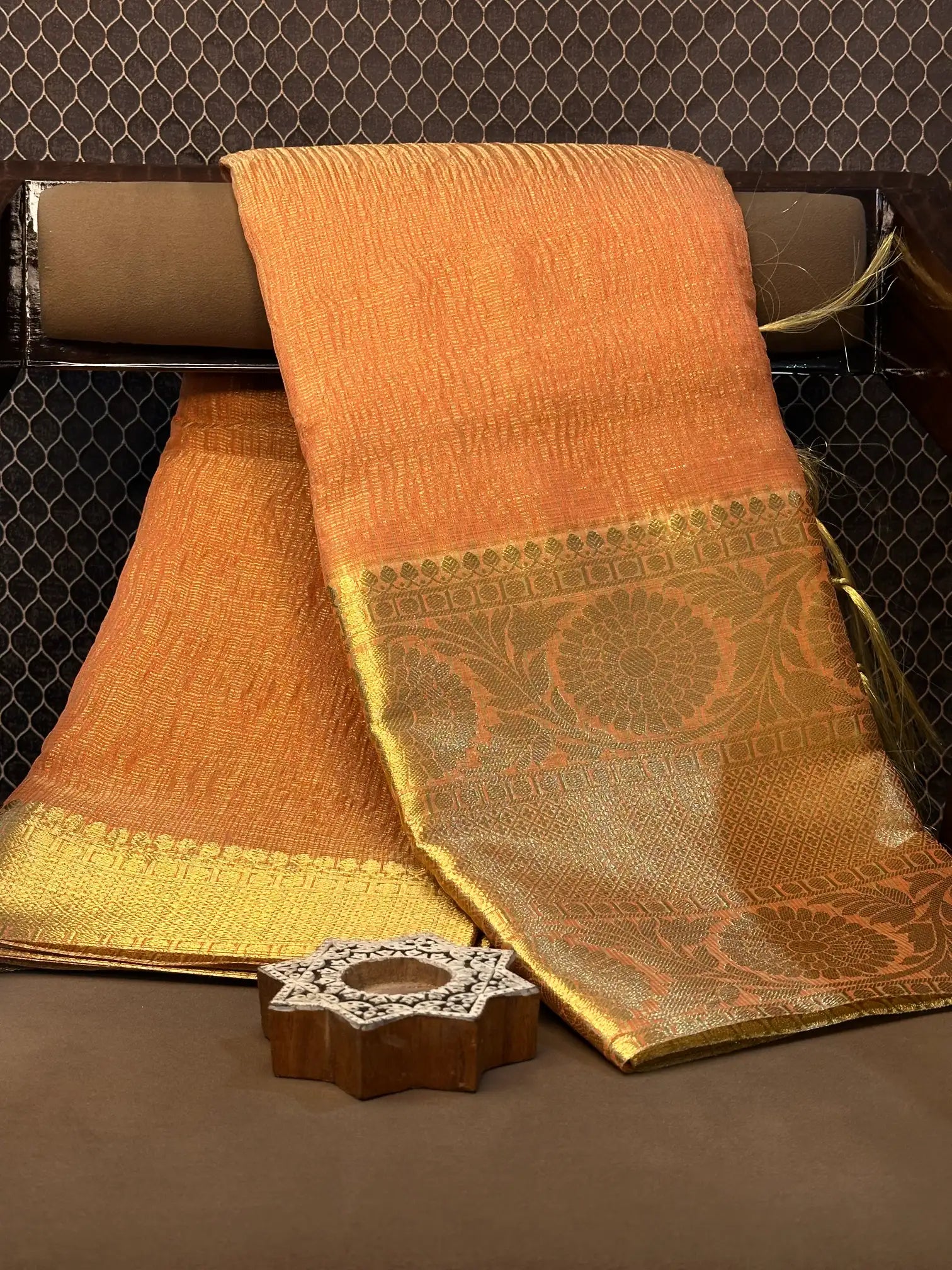 Premium contemperory weave softsilk Banarasi saree