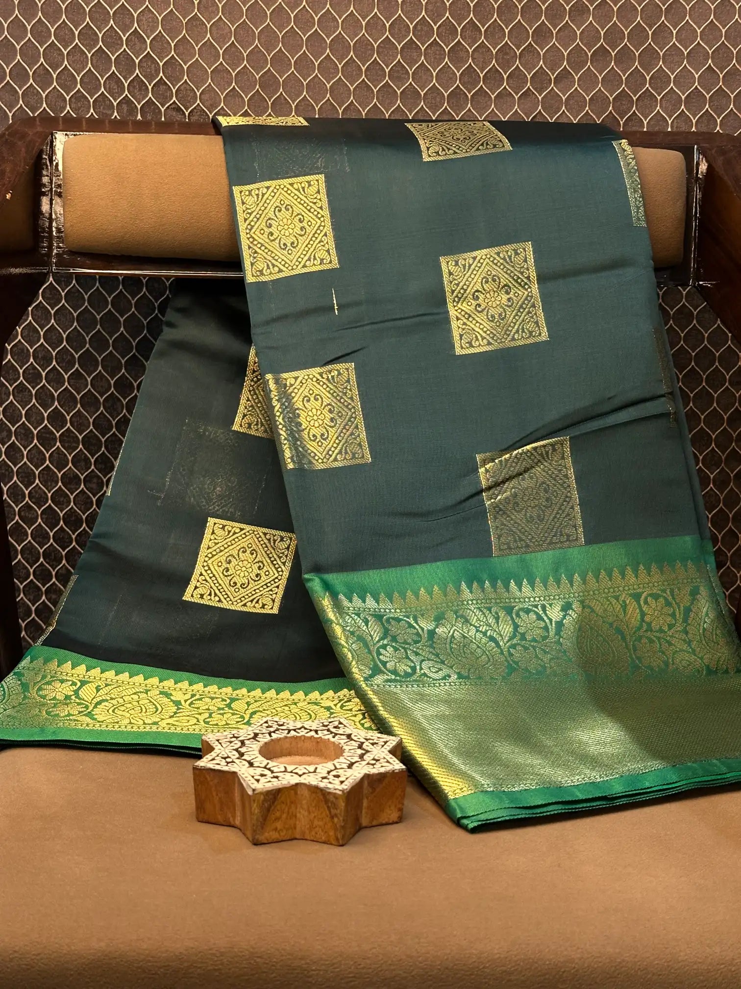 Contemporary weave Softsilk heritage Banarasi saree