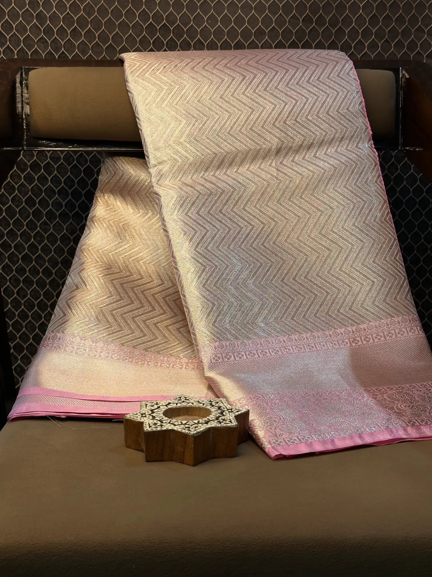 Premium contemperory weave softsilk Banarasi saree