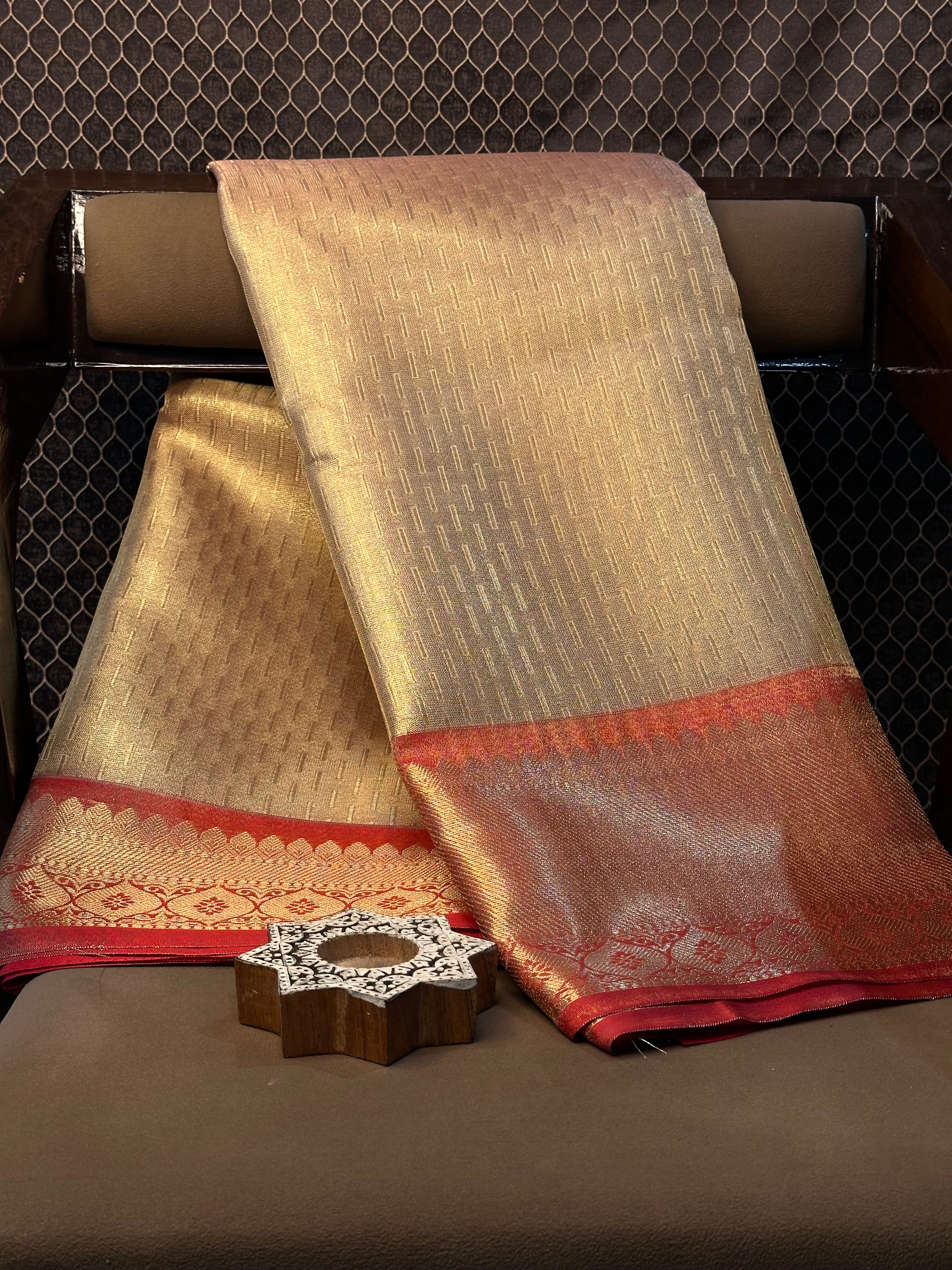 Traditional weave Softsilk Banarasi saree
