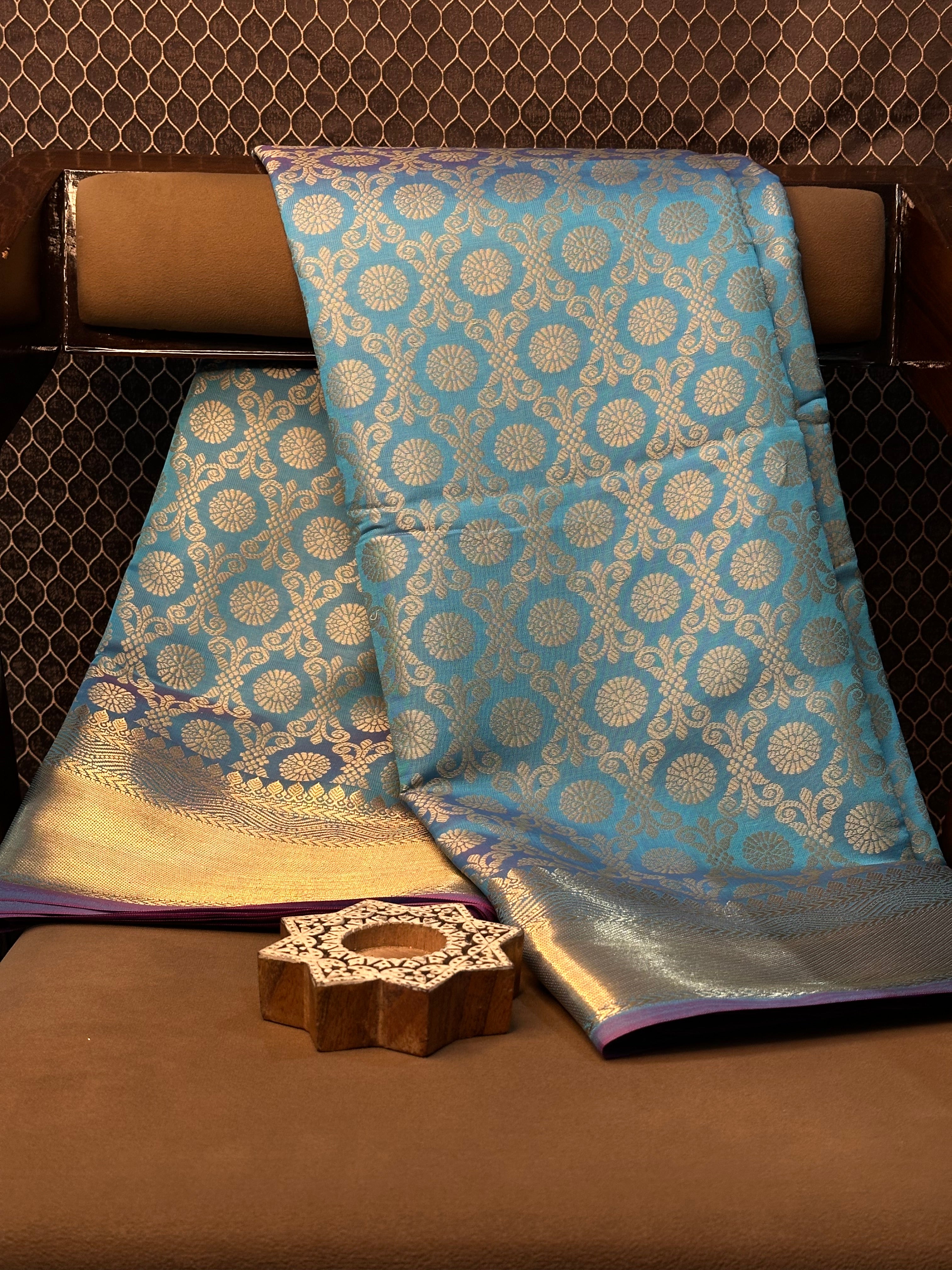 Traditional weave Softsilk Banarasi saree