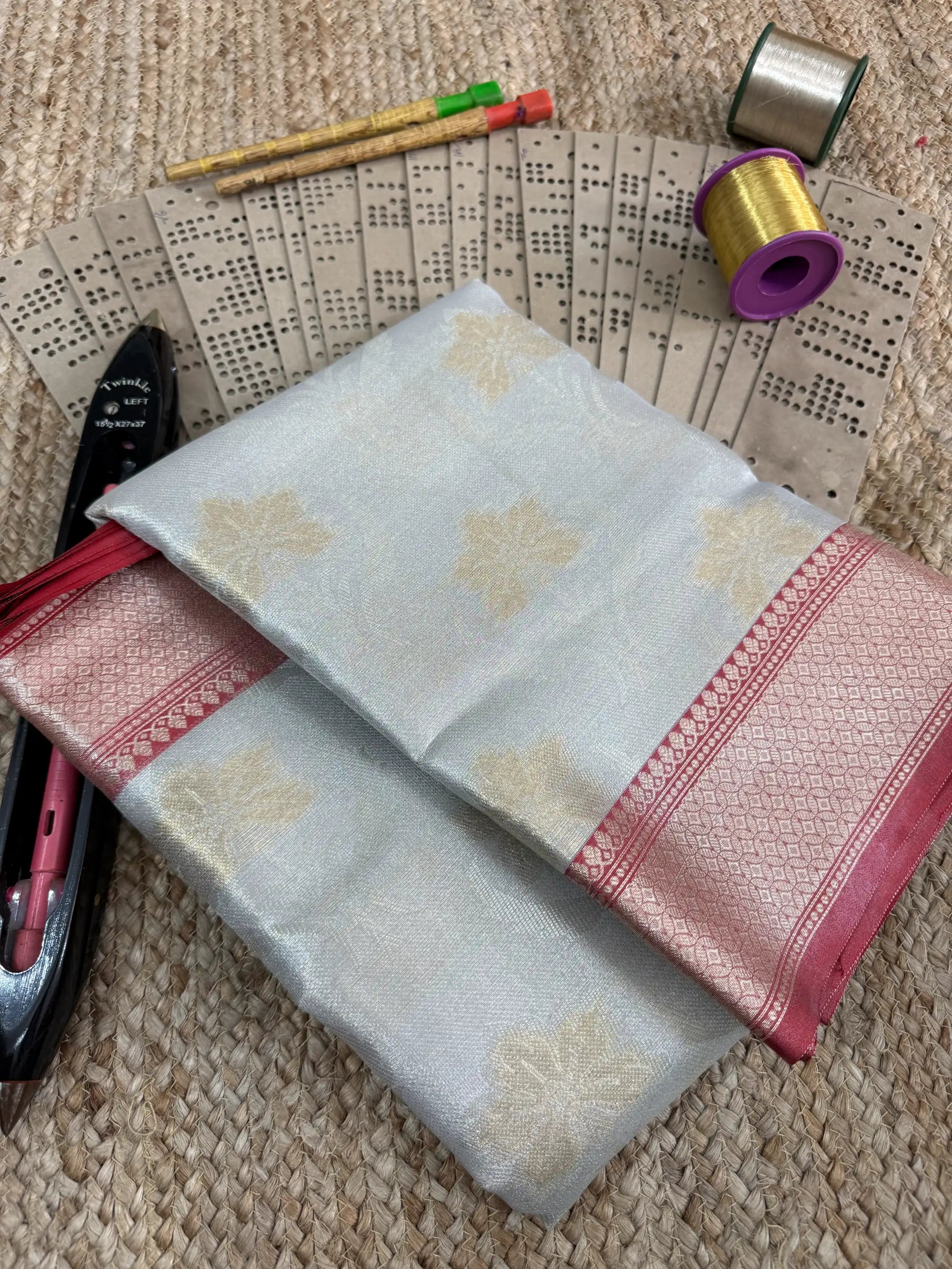 Eccentric zari weave Softsilk Banarasi saree