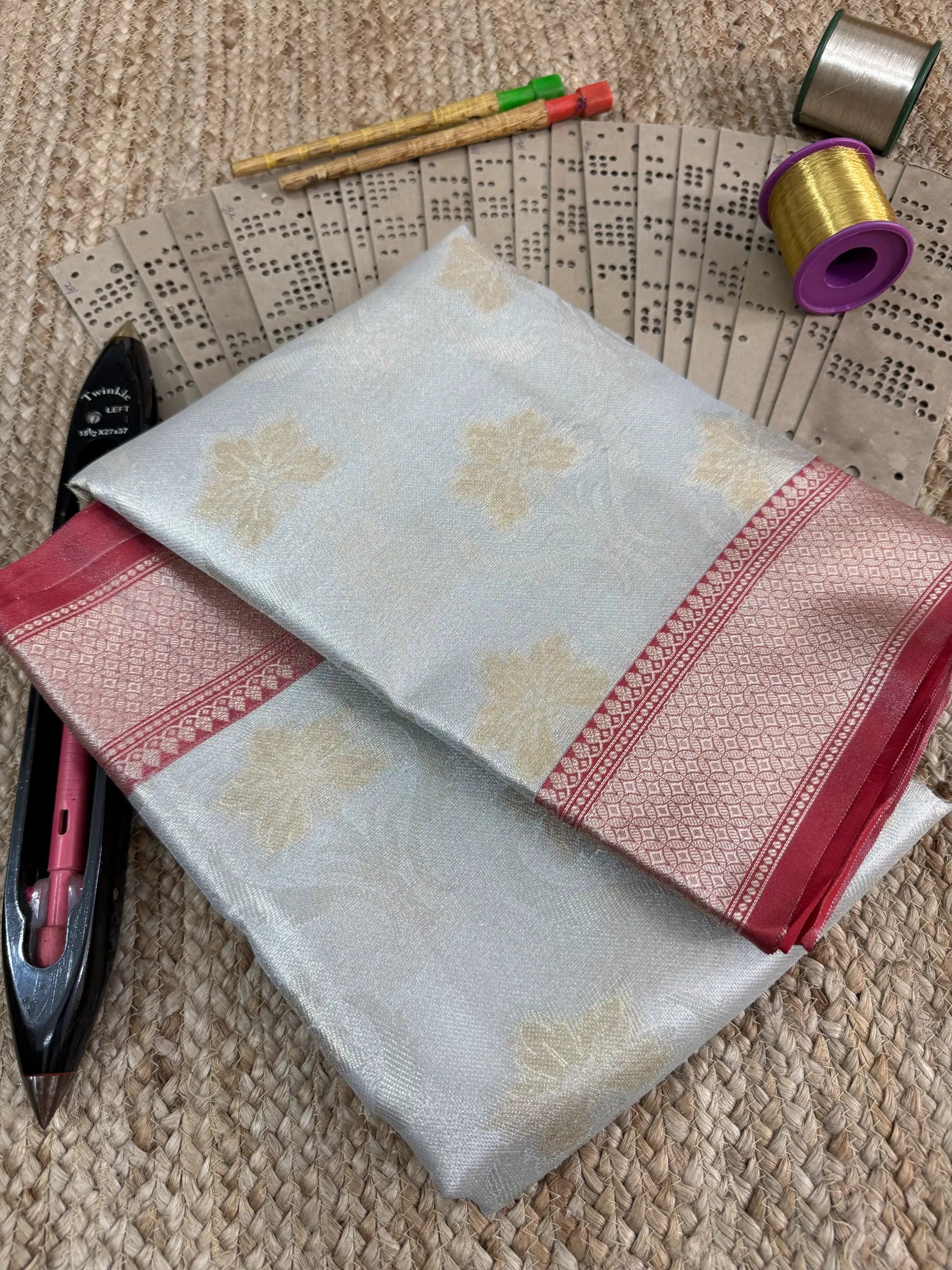 Eccentric zari weave Softsilk Banarasi saree