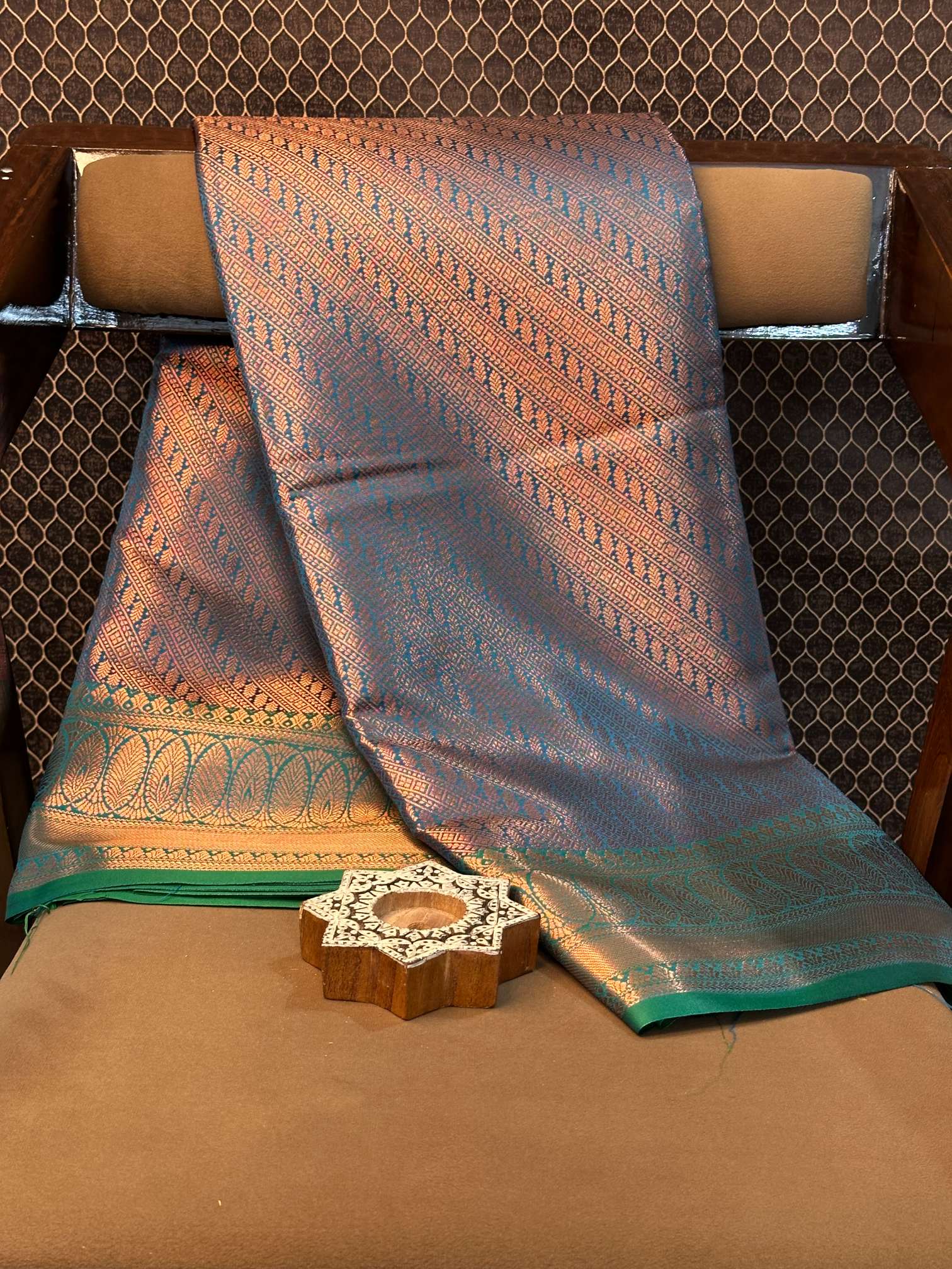 Eccentric zari weave Softsilk Heritage Banarasi saree