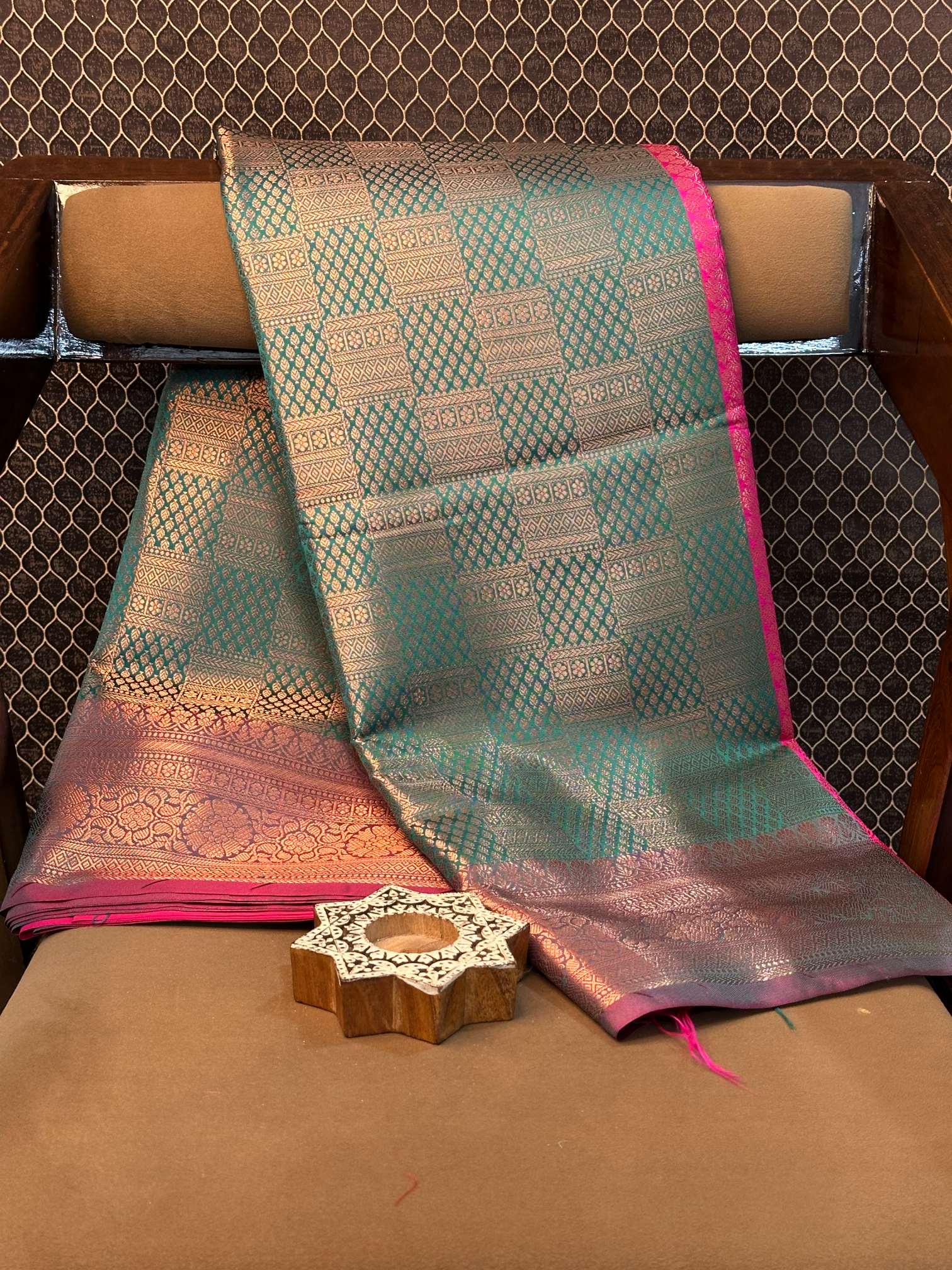 Eccentric zari weave Softsilk Heritage Banarasi saree
