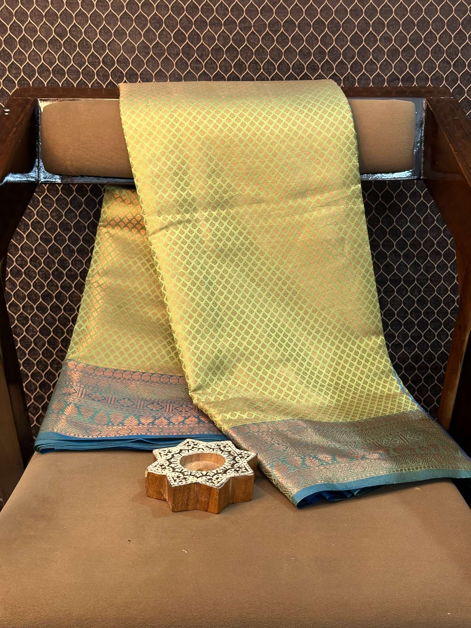 Eccentric zari weave Softsilk Banarasi saree